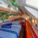 Polarstern - Unique Boatstay! Ботель Монникендам