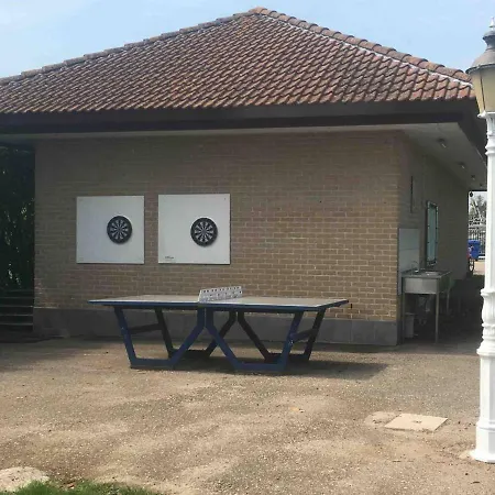 Polarstern - Unique Boatstay!