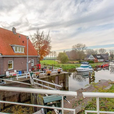 Polarstern - Unique Boatstay! Monnickendam