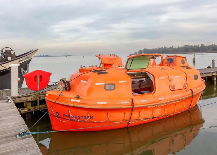 Båthotell Polarstern - Unique Boatstay! Monnickendam