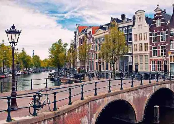 Polarstern - Unique Boatstay! * Monnickendam