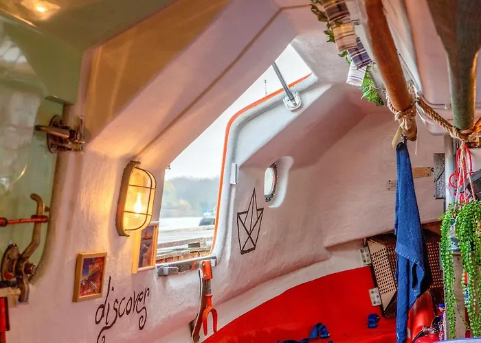 Båthotell Polarstern - Unique Boatstay! *