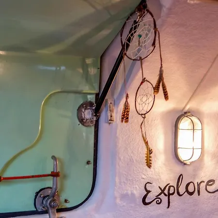Polarstern - Unique Boatstay! *