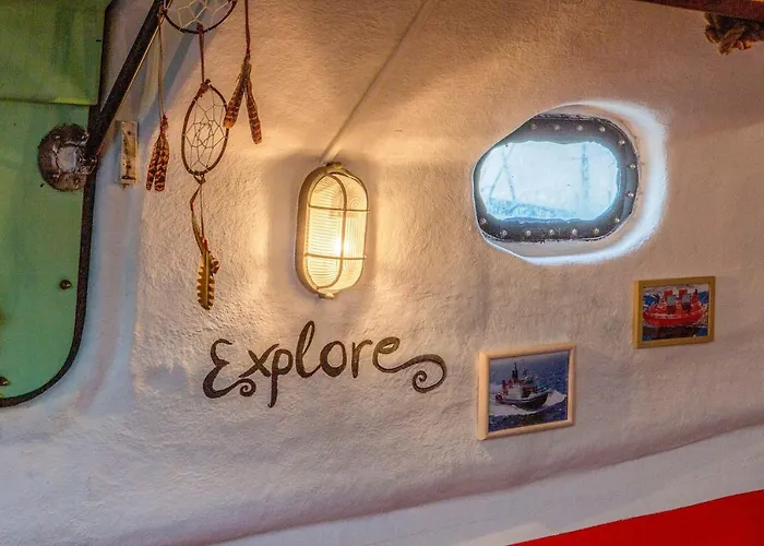 Polarstern - Unique Boatstay! 船屋 *