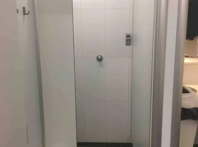 Polarstern - Unique Boatstay! * 莫尼肯达姆