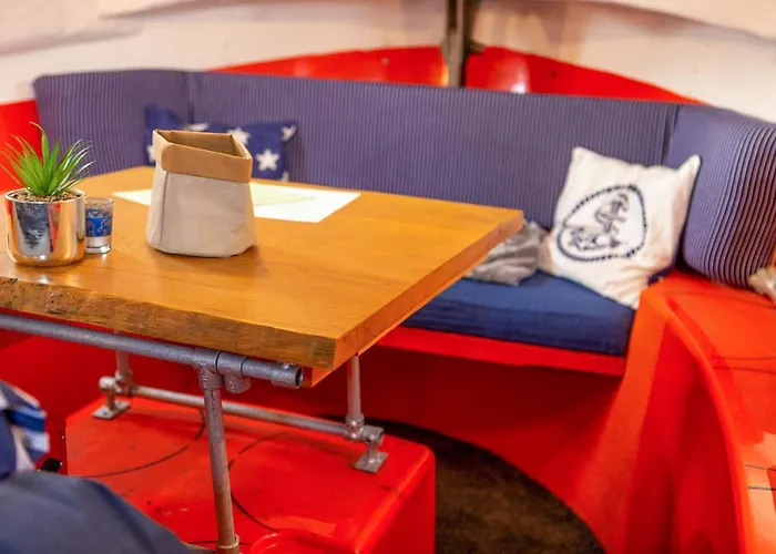 Polarstern - Unique Boatstay! 船屋