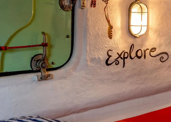 Polarstern - Unique Boatstay! * 莫尼肯达姆